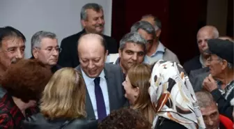 Prof. Dr. Okutan, Manavgat'ta Vatandaşlara Kalp Hastalığı Hakkında Bilgi Verdi