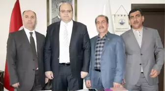 Başkan Orhan, İşçilerini Sevindirdi