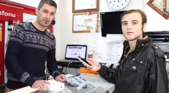 Askere Telefon Serbestliği Sevindirdi