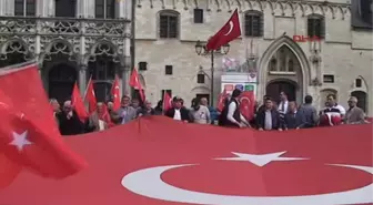 Belçika'da Yapılması Planlanan Ermeni Anıtı Protesto Edildi