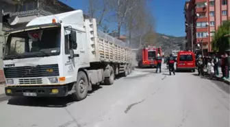 Lastiği Alev Alan Tır Korkuttu