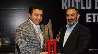 Bozüyük'te Dursun Ali Erzincanlı'dan Unutulmaz Bir Gece