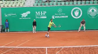 Marsel İlhan, Mersin'de İkinci Oldu