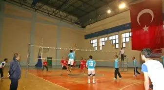 Kurumlar Arası Voleybol Turnuvası Tamamlandı