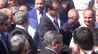 Manisa'dan Muhalefete Yüklenen Arınç, Meydan Okudu