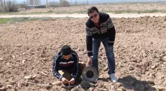 Mühendis Adayları Yer Altı Suyu Araması Yaptı