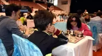 Aliağa Belediyesi 14. Geleneksel Satranç Turnuvası Sona Erdi