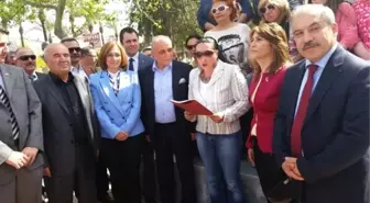 Kuşadası'nda Hayvanseverlerden Tepki