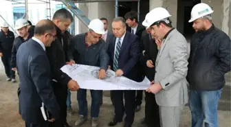 Vali Ali Fidan Bu Kez Hastane İnşaatını İnceledi