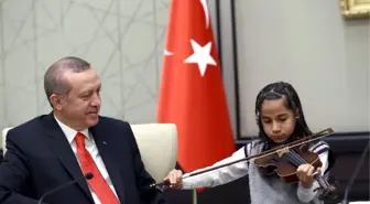 23 Nisan Çocuklarından Cumhurbaşkanı Erdoğan'ı Duygulandıran Şarkı