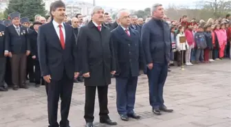 Balıkesir Ege'de Çocuklar Bayramlarını Soğuk Havaya Rağmen Coşkuyla Kutladı