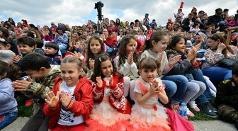 Çocuk Bayramı Coşkusu İzmir'i Sardı