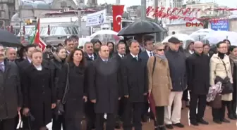 Taksim'de 23 Nisan Töreni