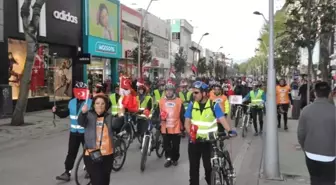 Tema Sakarya Üyeleri Doğa İçin Pedal Çevirdi