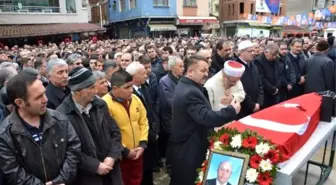 23 Nisan Töreninde Kalbi Duran Öğretmen Veysel Alan Son Yolculuğuna Uğurlandı