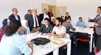 Türk ve Suriyeli Gençlere Girişimcilik Eğitimi