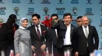 Başbakan Davutoğlu: Mazlumları Zalimlere Teslim Etmek Türklüğe Yakışmaz