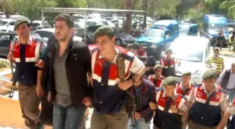 İnsan Kaçakçıları Adliyeye Sevk Edildi