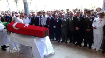 Kalp Krizinden Ölen Polis Memuru Toprağa Verildi