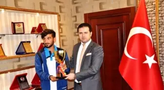 Kaymakam Fırat 'Bu Gurur Hepimizin'