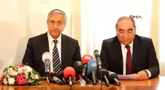 KKTC'nin Yeni Cumhurbaşkanı Mustafa Akıncı Mazbatasını Aldı