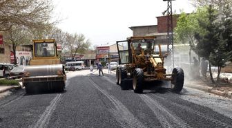 Cadde ve Sokaklar Bakımdan Geçiyor