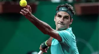 Federer, İstanbul Open'da Çeyrek Finale Yükseldi