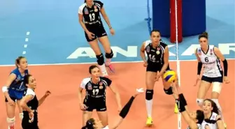 Fenerbahçe Grundig: 3 - Vakıfbank: 2