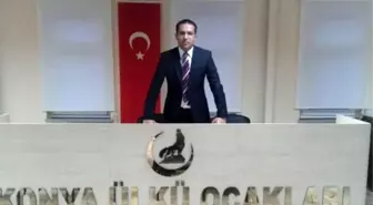 Konya Ülkü Ocaklarında Bayrak Değişimi