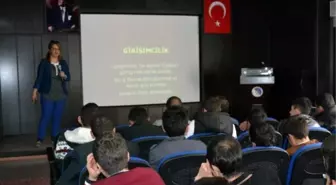 Erzurum Meslek Eğitim Merkezi'nde Girişimcilik ve İlk Yardım Semineri