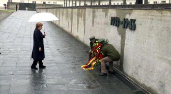 Dachau Nazi Toplama Kampı'nın 70. Kurtuluş Törenlerine Merkel'de Katıldı