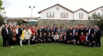 Ankara'da Yaşayan Bozkurtlular Kahvaltıda Bir Araya Geldi