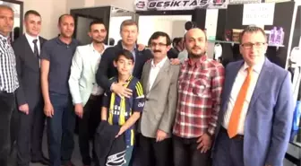 Tanju Çolak'tan Davutoğlu'nun Doktoruna Destek