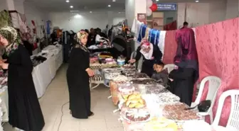 Yozgat Bozok Yıldızı Derneği'nden İhtiyaç Sahibi Öğrenciler Yararına Kermes