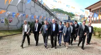 AK Parti Trabzon Milletvekili Adayı Soylu, Beşikdüzü'nde Stk'larla Buluştu