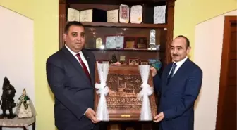 Azerbaycan Heyetinden Başkan Can'a Ziyaret