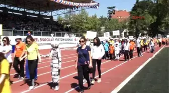 Beşiktaş ve Galatasaray'ın Efsane İsimleri Üsküdar 9.ulusal Özel Sporcular Atletizm Yarışmaları?nda...