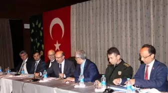 Burdur Valisi Kürklü, Muhtarların Sorunlarını Dinledi