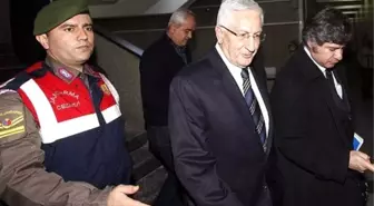 Çevik Bir'e Ergenekon'dan Takipsizlik