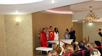 Evlenmek İçin 05.05.2015'i Seçtiler