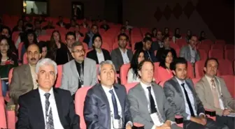 Güneydoğu'daki Üniversitesi Dicle'de TUBİTAK Semineri Alıyor
