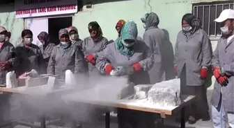 Çankırı'da Kaya Tuzuna Kadınlar Hayat Veriyor