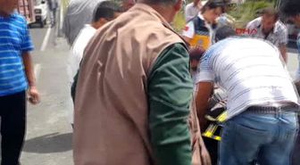 Kazada Yaralanan Yaşlı Adamın Yakınları Sürücüyü Tartakladı