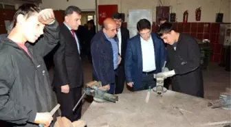 Aksaray'da Fabrika Gibi Okul