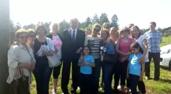 CHP Milletvekili Adayı Zafer Teber Kapı Kapı Dolaşıyor