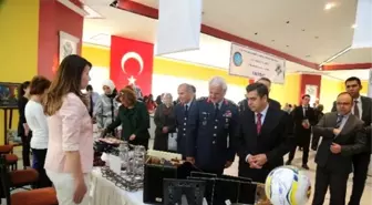 Vali Düzgün, Kartal Vakfı Kermesine Katıldı