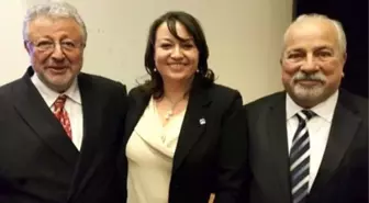 Zeki Alasya'nın Kendisinden 30 Yaş Küçük Eşiyle Son Fotoğrafları