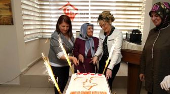 Gümüşhane'de Anneler Günü Kutlaması