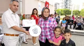 Erdemli'de Minikler Anneler Gününü Kutladı