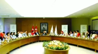 Öğrenciler, Uşak Organize Sanayi Bölgesi'ni Gezdi